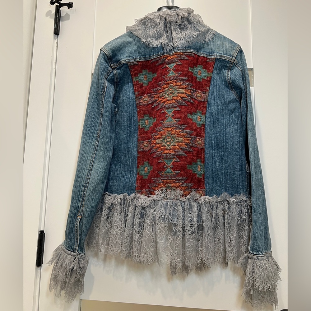Clearwater Outfitters Ragdoll Jean Jacket Red Embroidery Gray Lace Small - Picture 2 of 6